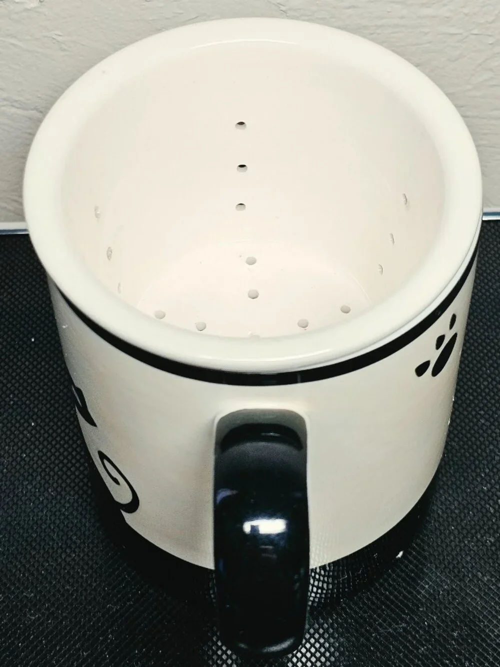 HUES N BREWS ~ Black Cat Coffee/Tea Mug ~ CREAM ~ Siamese  Kitty Tea Strainer In
